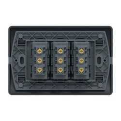 Placa Genesis Armada C/Tomacorriente Triple 10A 2P+T - Black
