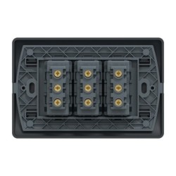 Placa Genesis Armada C/Tomacorriente Triple 10/16A 2P+T - Black