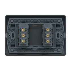 Placa Genesis Armada C/Tomacorriente 10/16A + toma 10A - Black